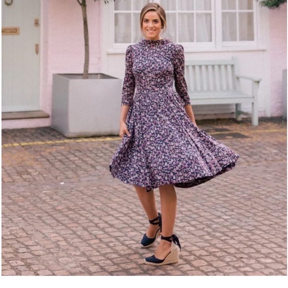 Gal Meets Glam Beth Dress Size 2